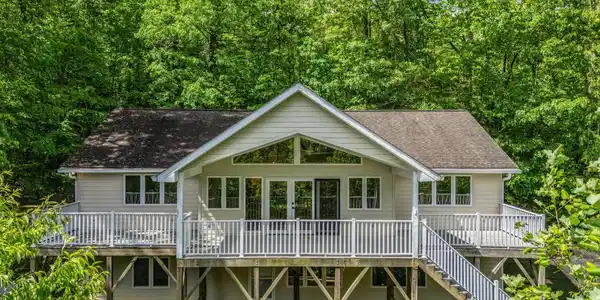 153 Old Lakey Gap Road
