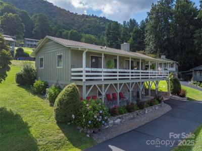 10 Onyx Lane