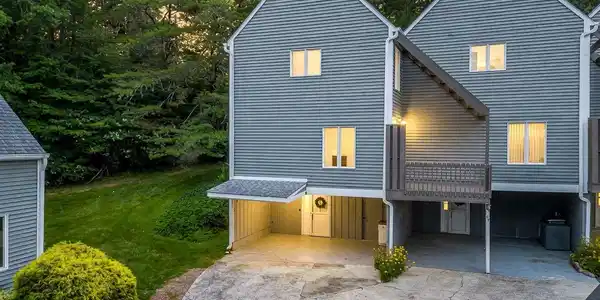 1 Lynx Drive
