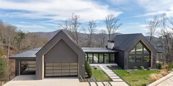 86 Rambling Ridge Road