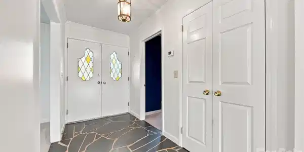 Image 4 Image 4