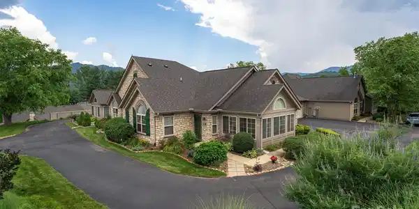 81 Outlook Circle