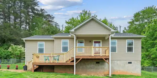 618 Enka Lake Road