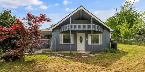 493 Dogwood Road