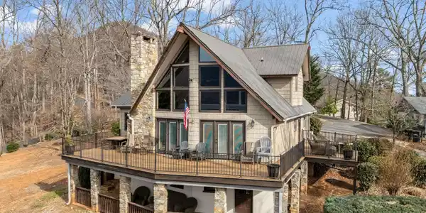 139 Valley View Circle