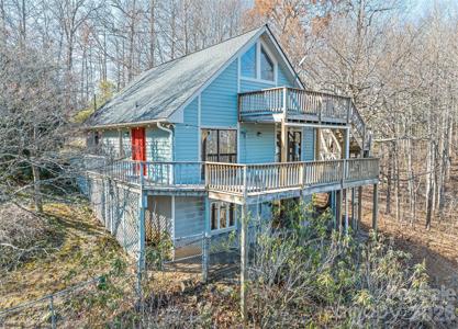 1350 Davis Mountain Road