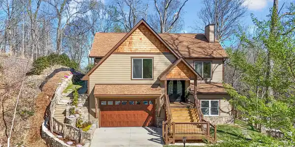 162 Preserve Court