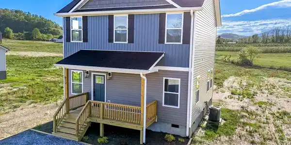 612 Beehive Road