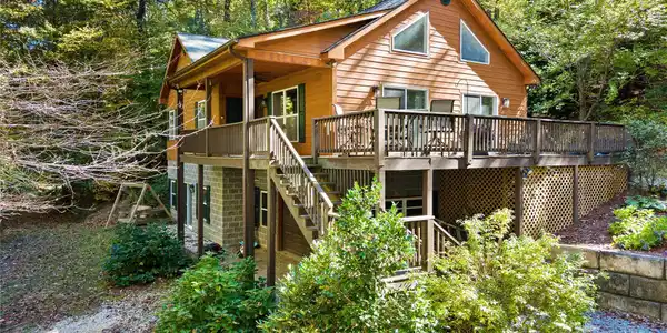 1308 Bell Mountain Road