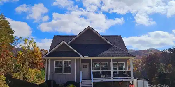 24 Mink Farm Road