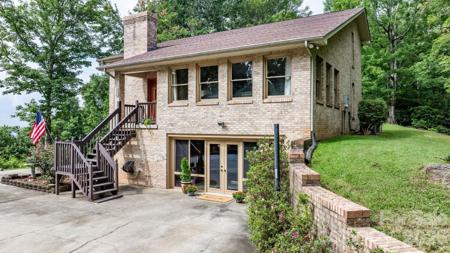 4415 Laurel Ridge Drive