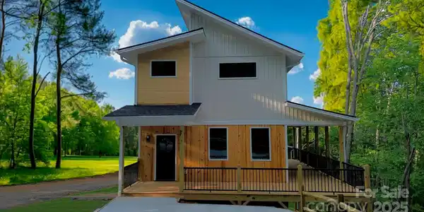 139 Blossom Ridge