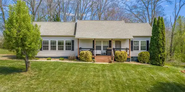 12 Jackson Cove Road