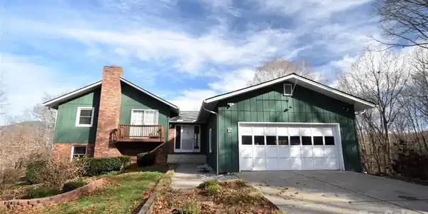 119 Pleasant Hill Circle