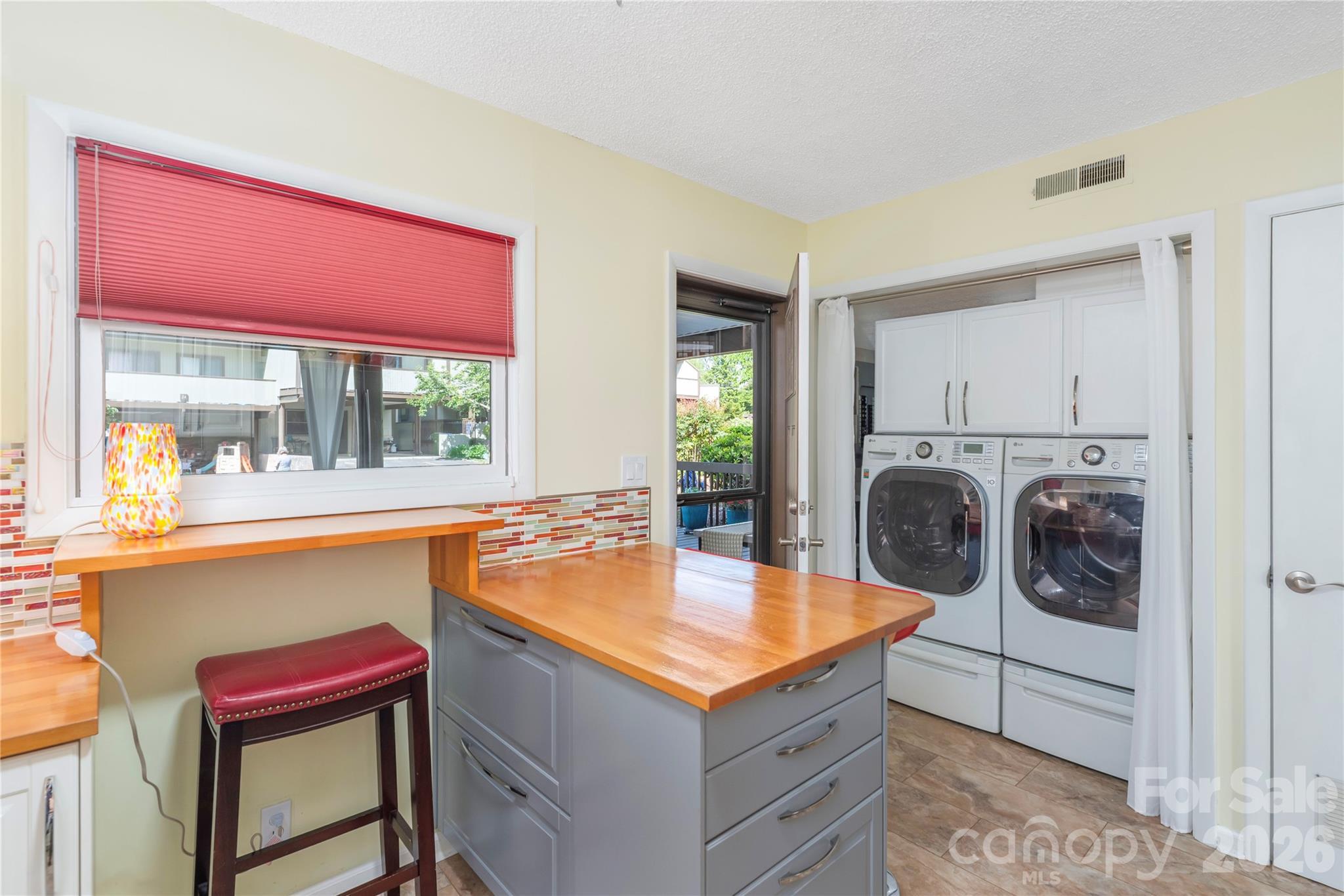 Image 4 Image 4