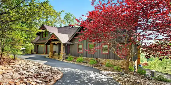 965 Grandview Peaks Drive