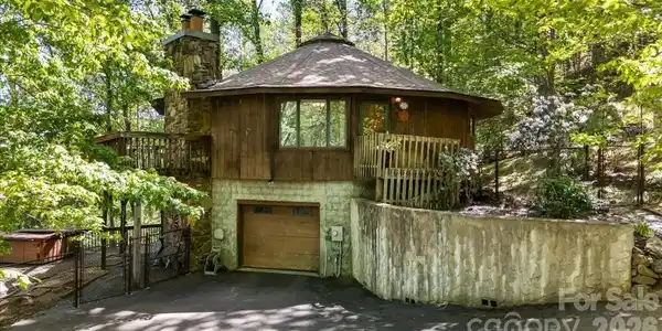 110 Leisure Mountain Road