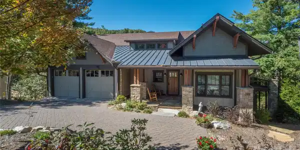 16 Panther Gap Road