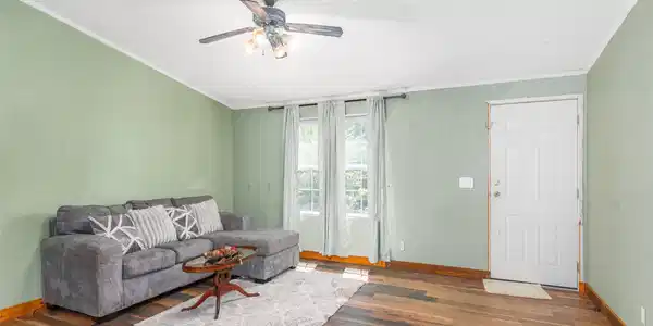 Image 4 Image 4