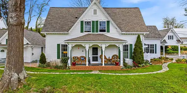 90 Woody Farm Drive