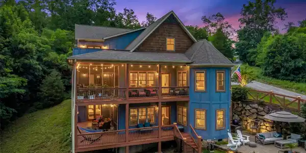 334 Willow Top Lane