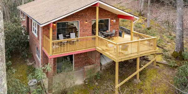 227 Sky Lake Drive