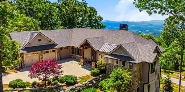 236 Summerset Drive
