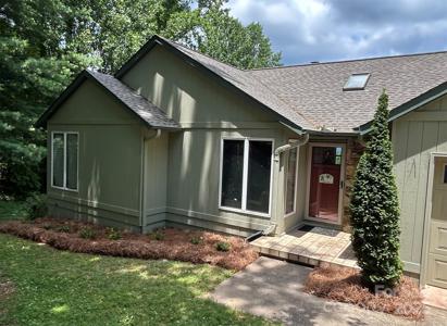 545 Summit Road
