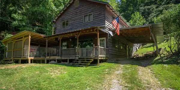 1145 Woolyshot Branch Road