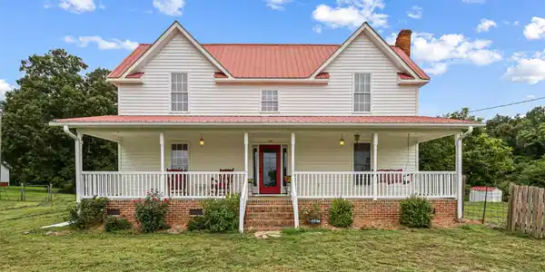 4220 Forest View Road
