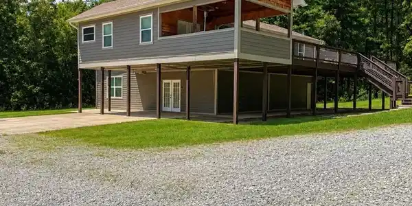 80 Hidden Bluff Lane