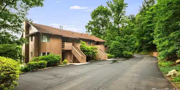 Image 4 Image 4