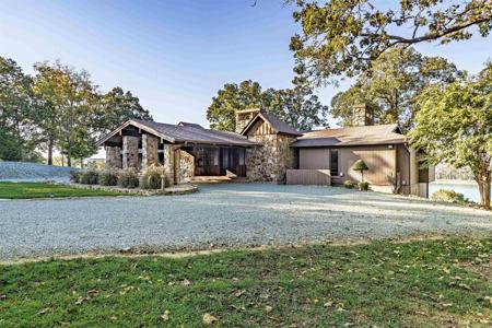 639 Sycamore Springs Circle