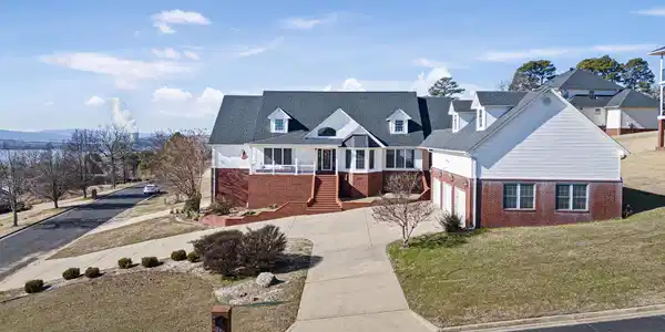 173 Grand Vista Drive