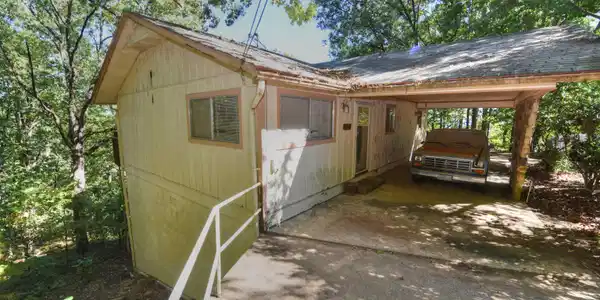 157 King Arthur Drive