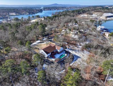 220 Grand Ridge Terrace
