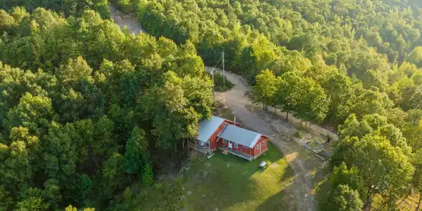 400 Mt. Laurel Loop