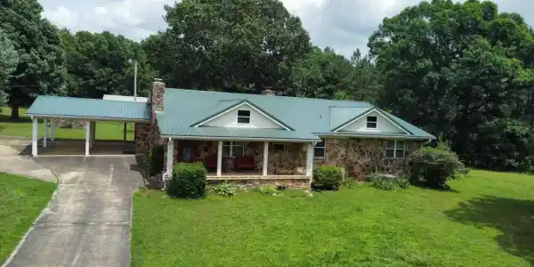 1162 Cove Road