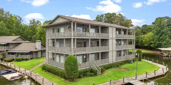 400 Farr Shores Drive