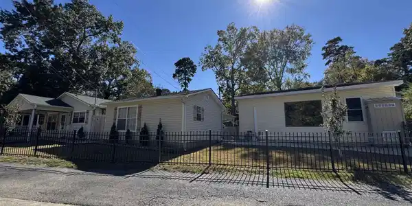 205 Kleinshore Road