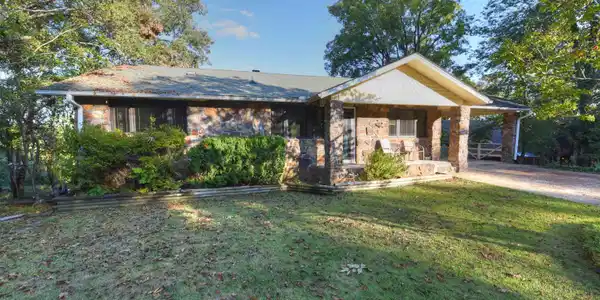 131 Overlook Dr