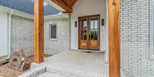 254 Sylamore Lane