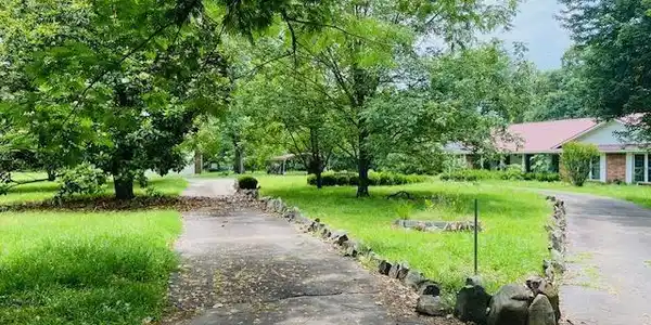 686 Polk Road 38