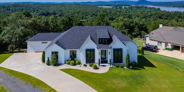 16200 Vista Del Rio