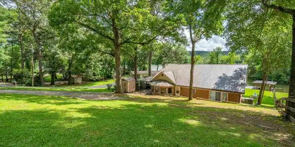563 Kirschwood Dr Drive