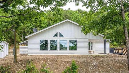 189 Crepe Myrtle Trail