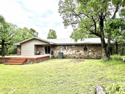 1523 Cajun Creek Rd.
