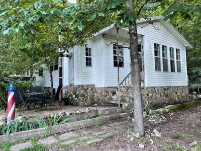189 Hiawatha Lane