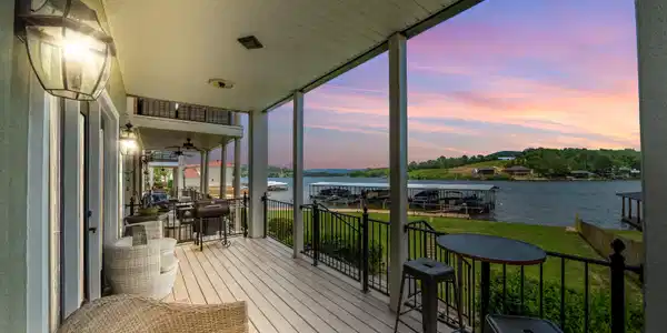 125 Eagle View Point