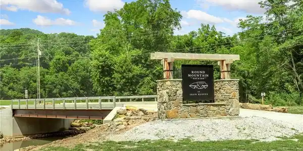 86 Lots Round Mountain Estates